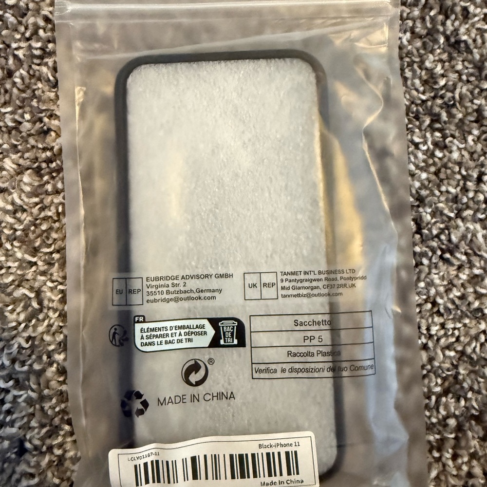 Floral Daisy Black Phone Case - Picture 5 of 5